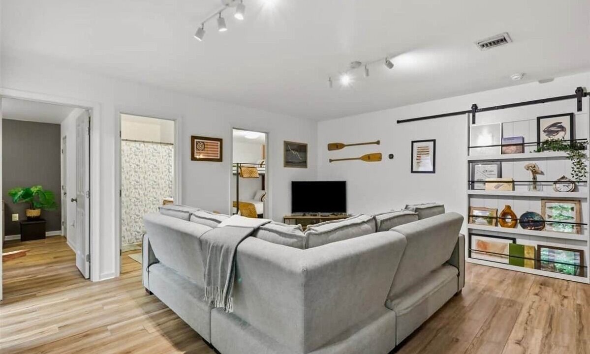 Photo of Bedroom in Berkeley Springs