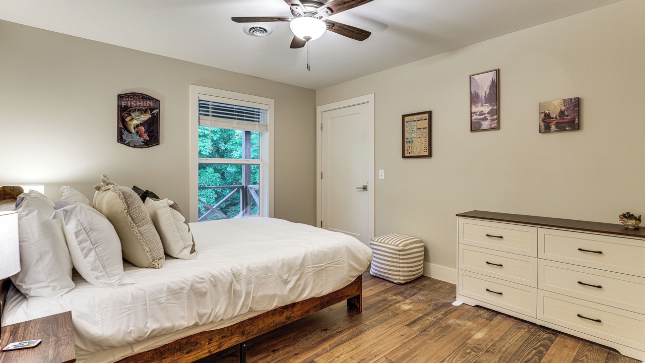 Photo of Bedroom in Kingsport