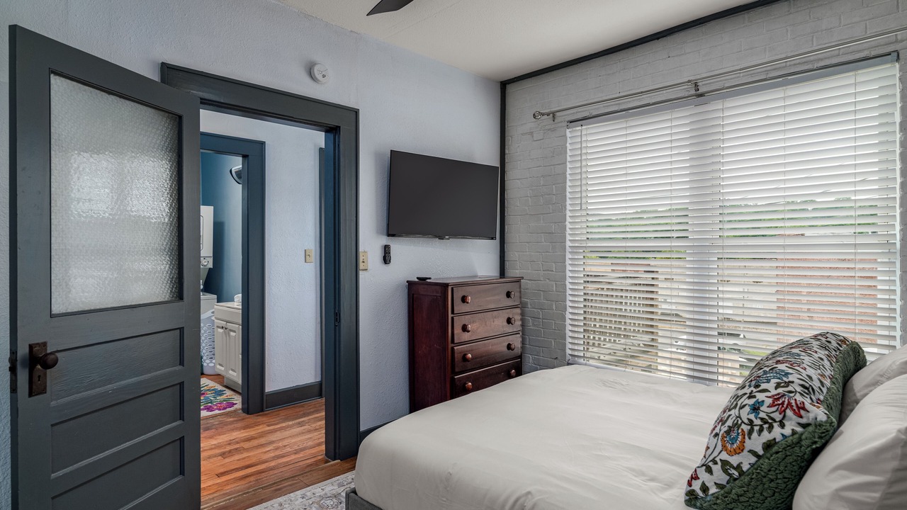 Photo of Bedroom in Jefferson City