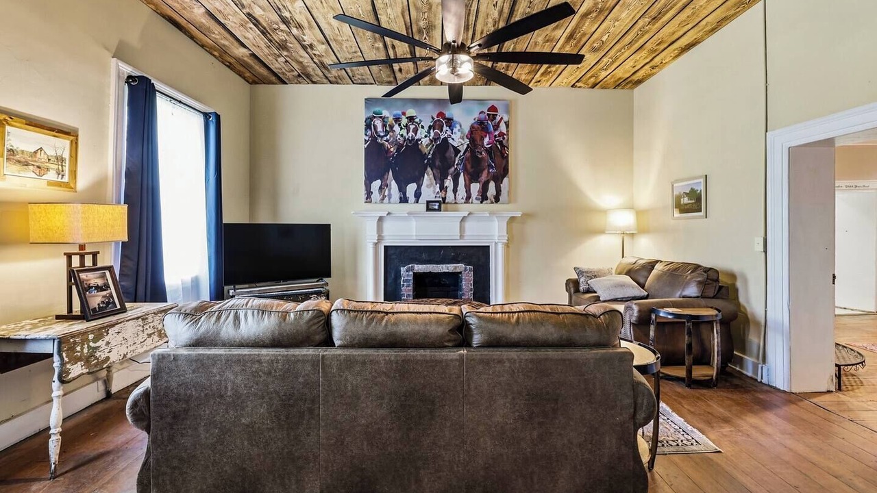 Photo of Livingroom in Frankfort