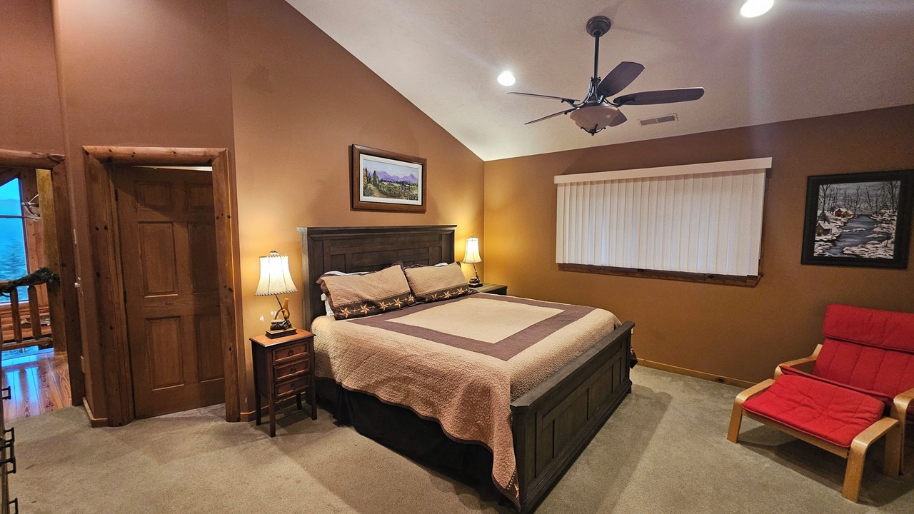 Photo of Bedroom in McHenry
