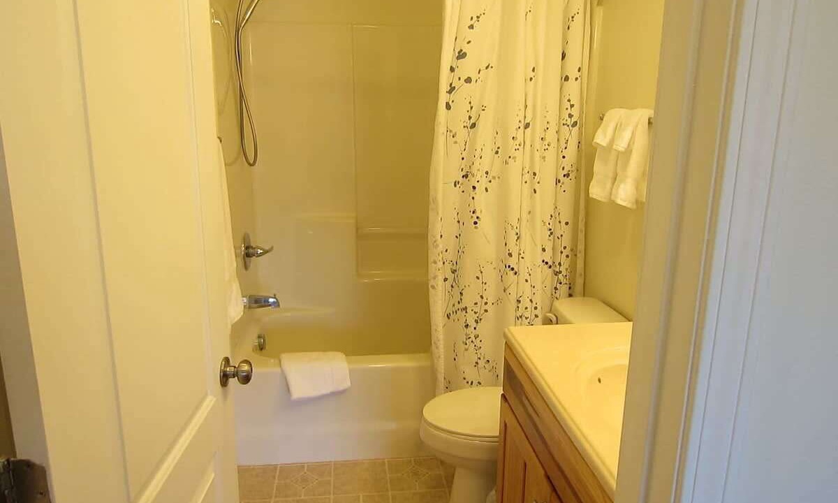 Photo of Bathroom in Banner Elk