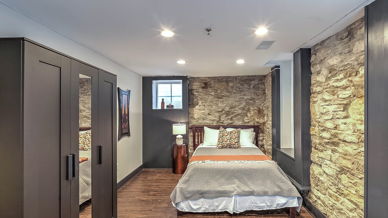 Photo of Bedroom in Frankfort