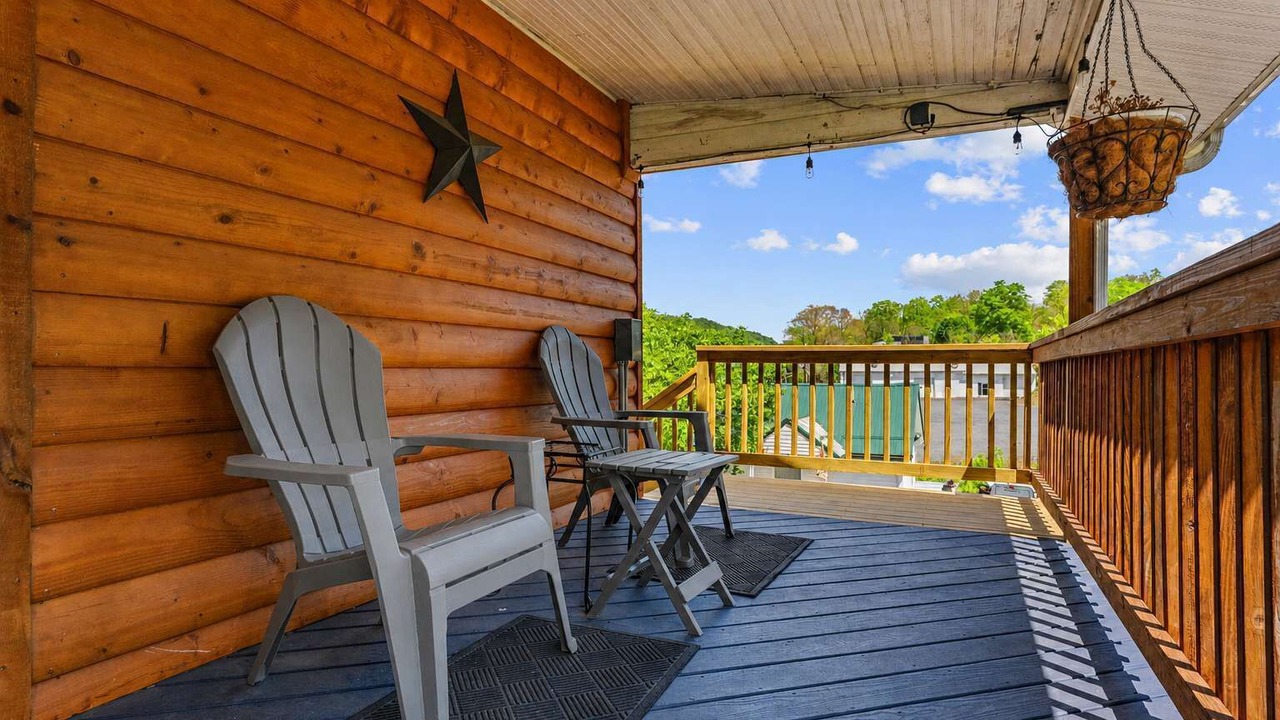 Photo of Patio Balcony in Berryville