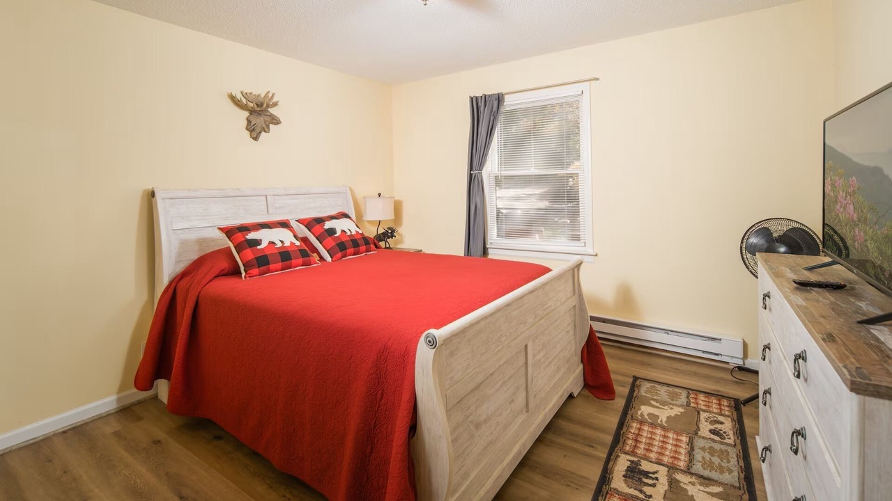 Photo of Bedroom in Banner Elk