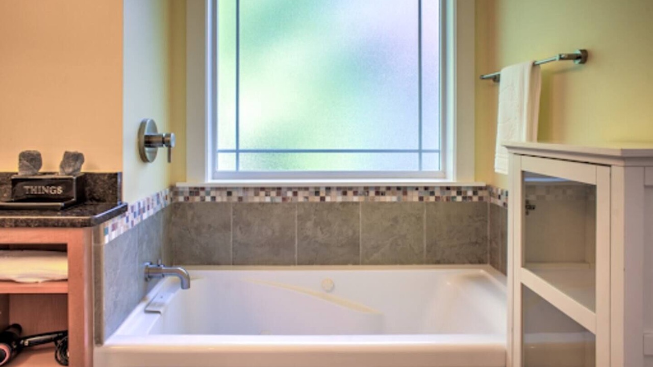 Photo of Bathroom in Kenilworth