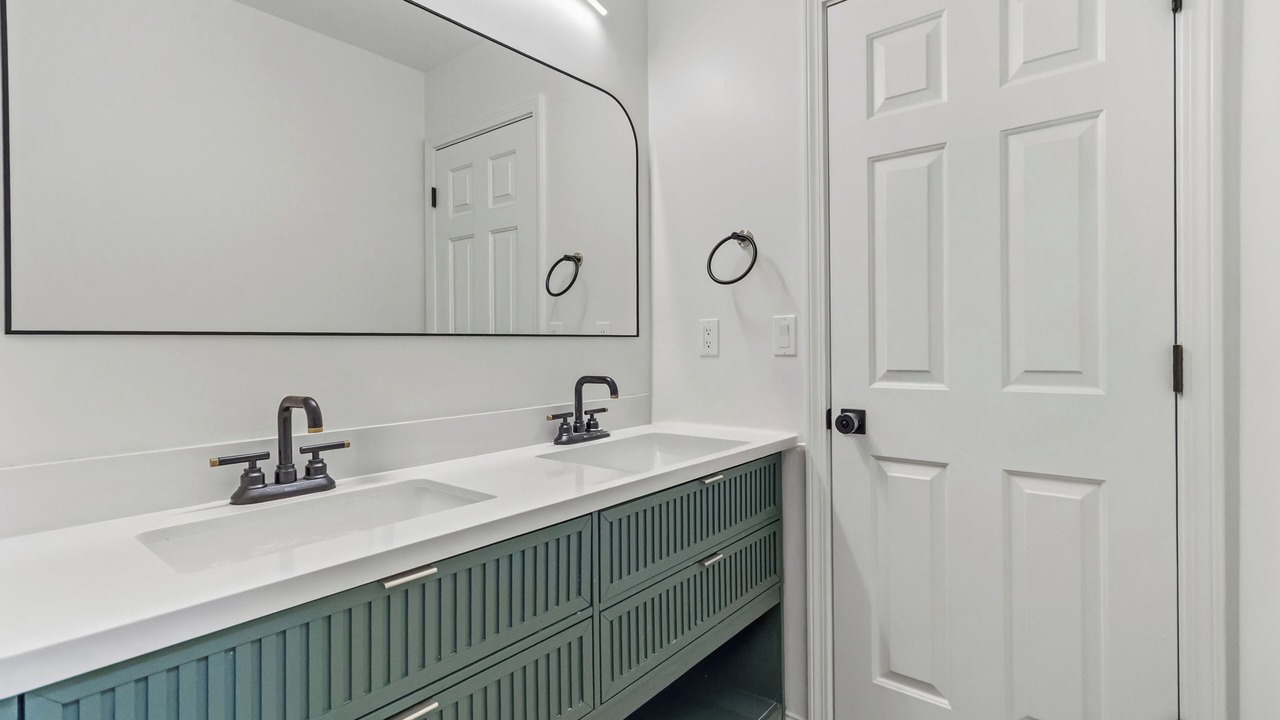 Photo of Bathroom in Lexington