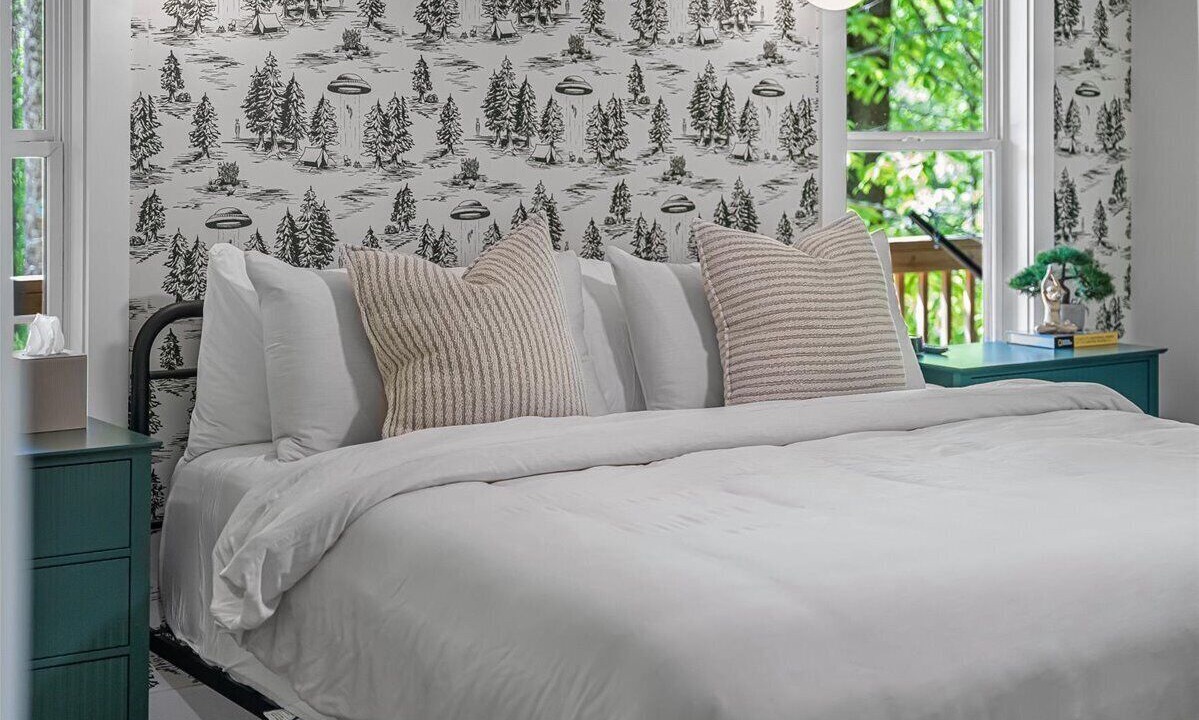 Photo of Bedroom in Campton