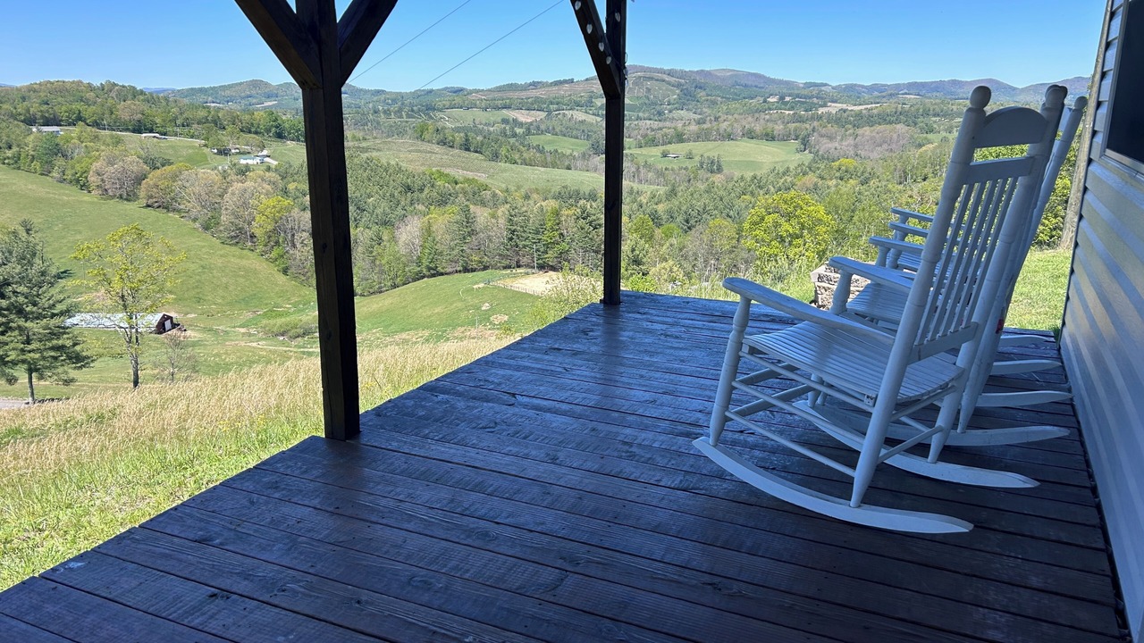 Photo of Patio Balcony in Laurel Springs