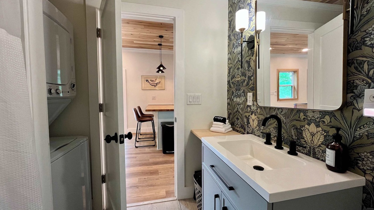 Photo of Bathroom in Campton