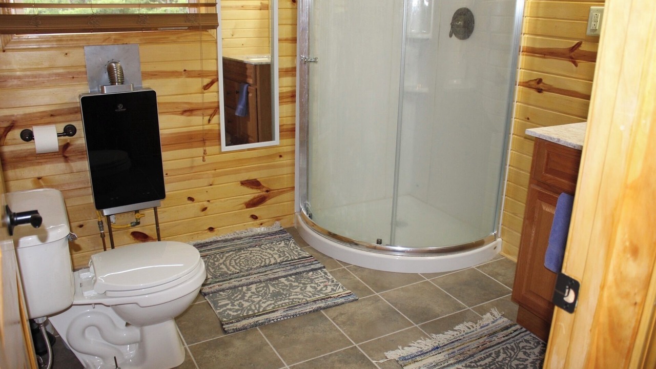 Photo of Bathroom in Keslers Cross Lanes
