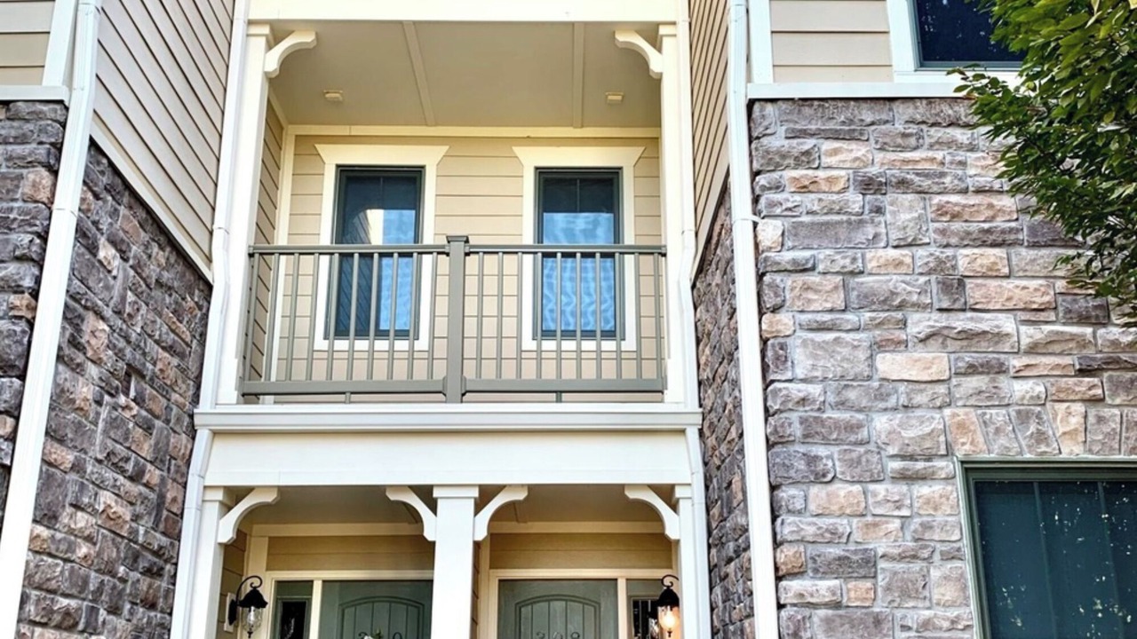 Photo of Outdoor in Andersonville