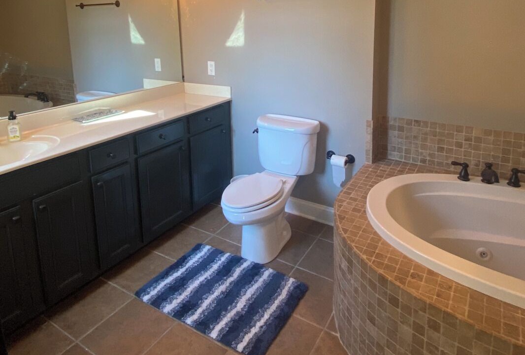 Photo of Bathroom in Andersonville