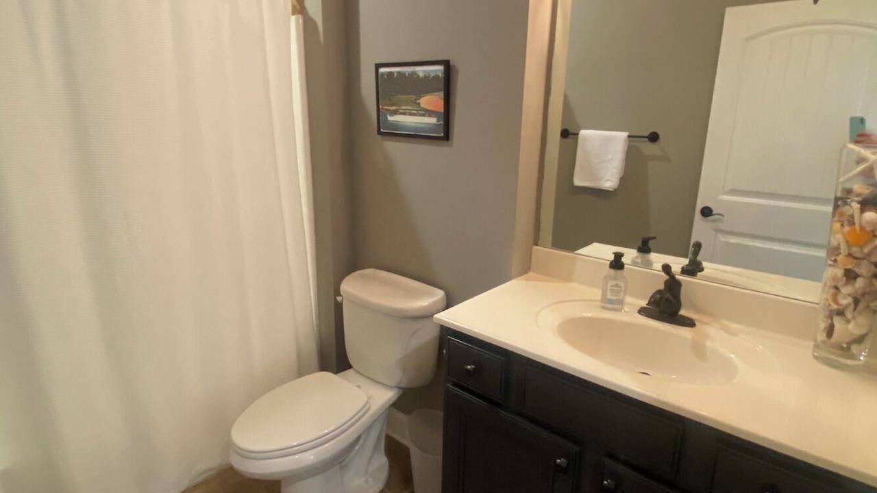 Photo of Bathroom in Andersonville