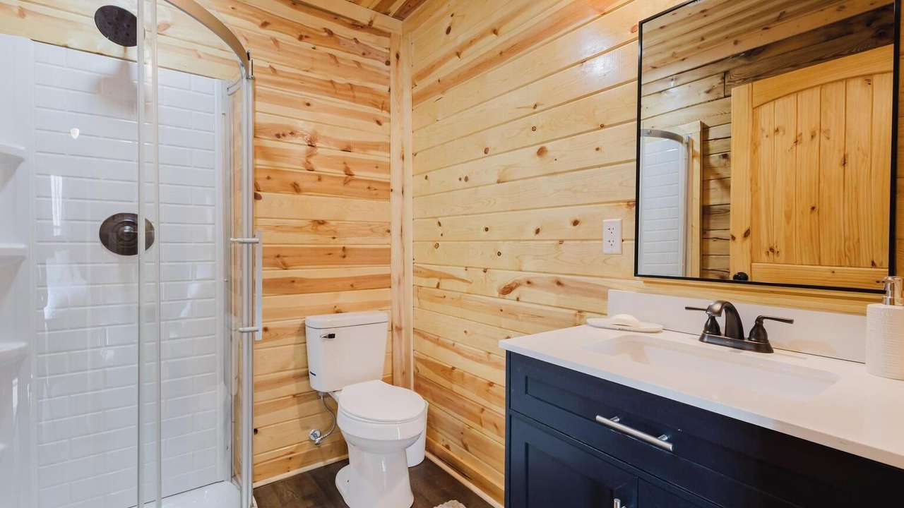Photo of Bathroom in Stanton