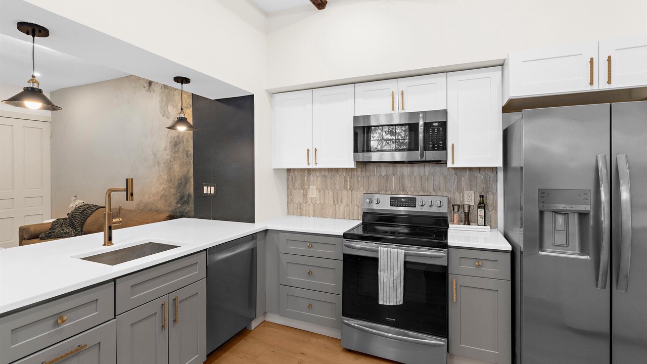Photo of Kitchen in Barre Circle