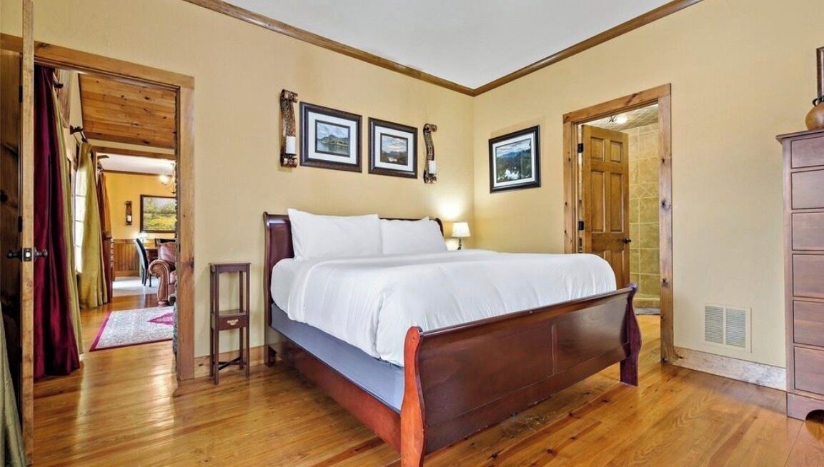 Photo of Bedroom in Mill Spring