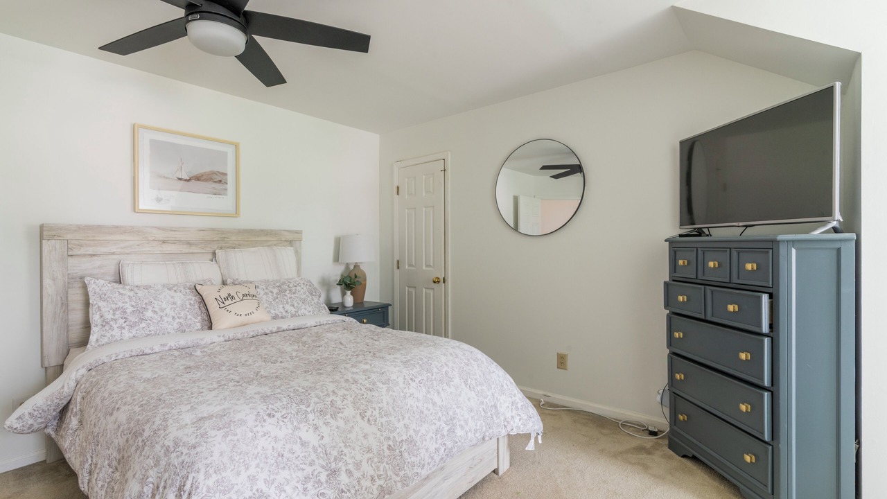 Photo of Bedroom in Paw Creek