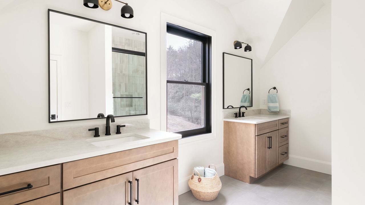 Photo of Bathroom in Forest Lake Heights