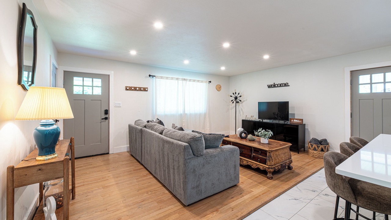 Photo of Livingroom in Knoxville