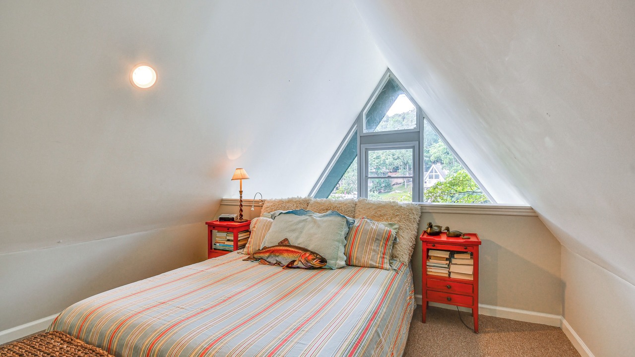 Photo of Bedroom in Sunset Cove