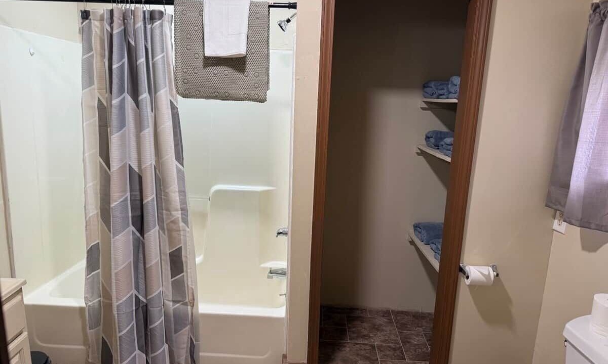 Photo of Bathroom in Delbarton
