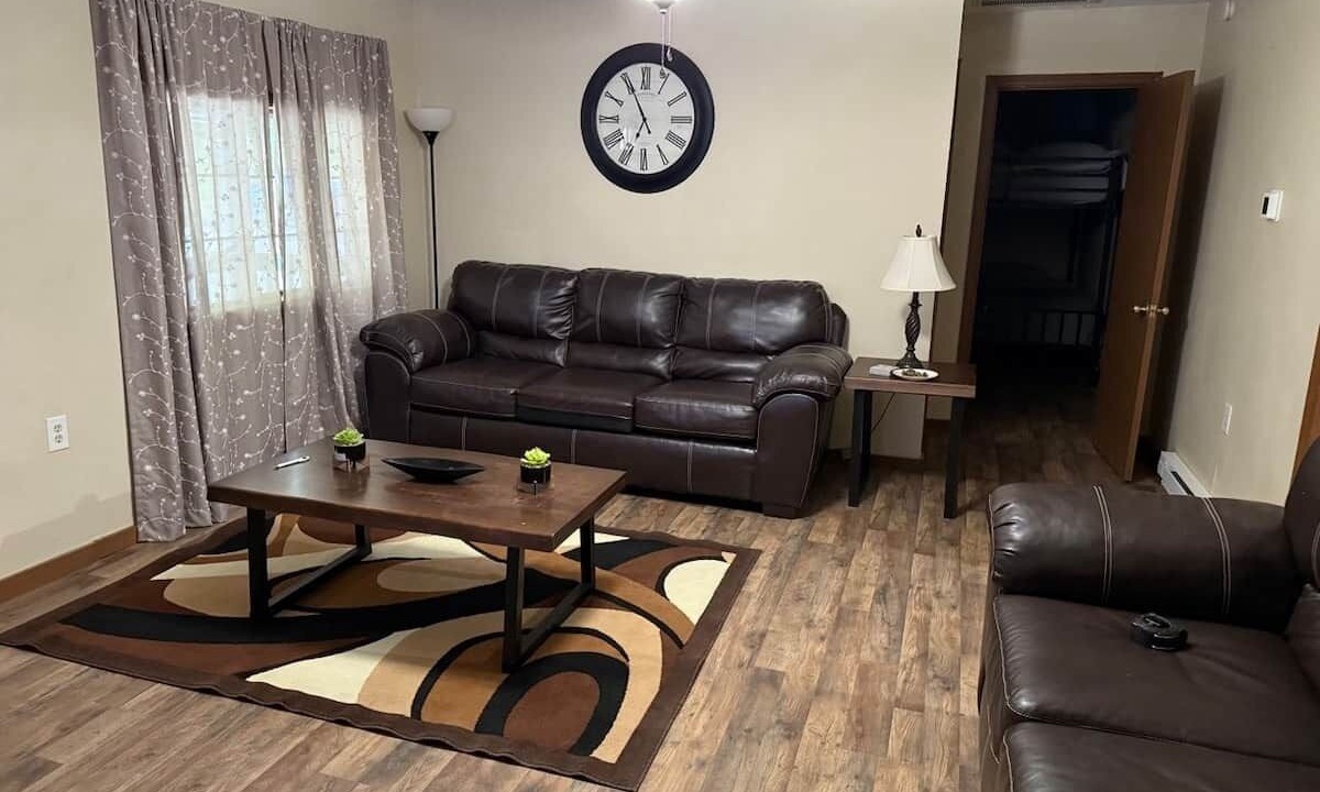 Photo of Livingroom in Delbarton