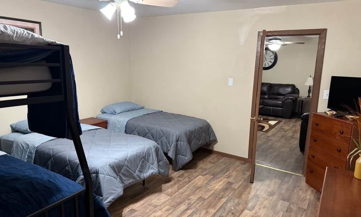 Photo of Bedroom in Delbarton