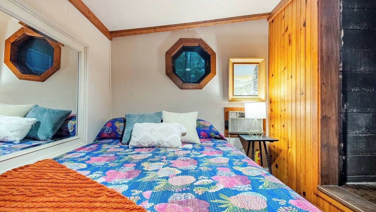 Photo of Bedroom in Ansted