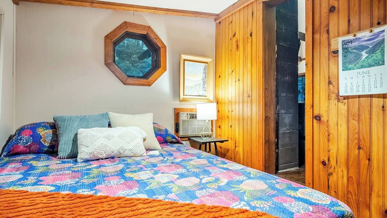 Photo of Bedroom in Ansted