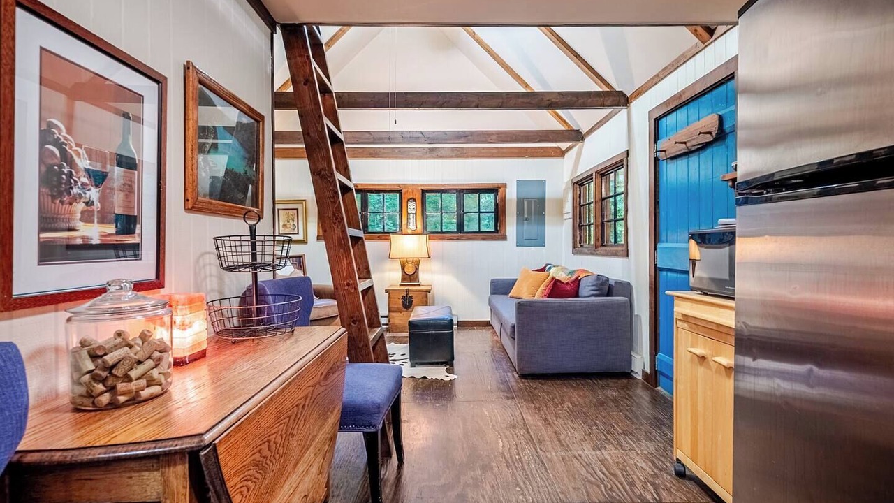 Photo of Livingroom in Ansted