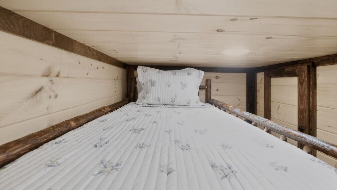 Photo of Bedroom in Augusta