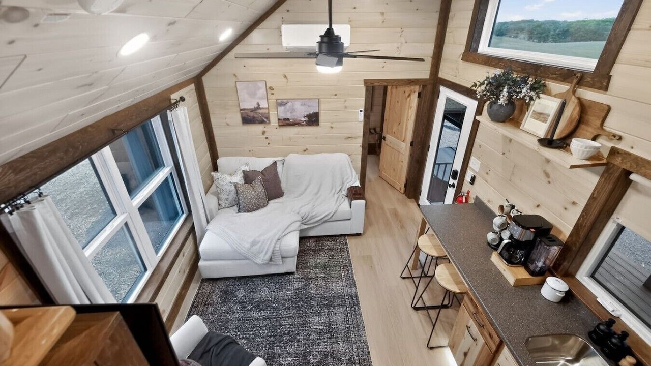 Photo of Livingroom in Augusta