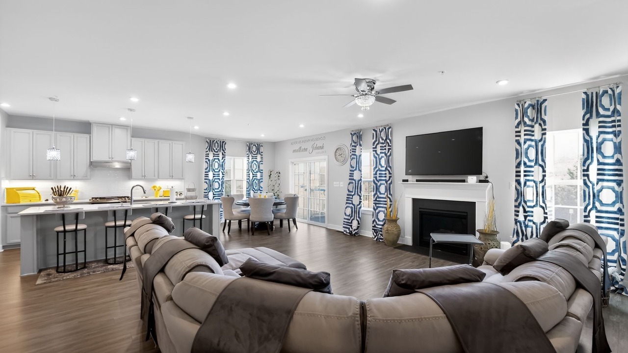 Photo of Livingroom in Emmitsburg