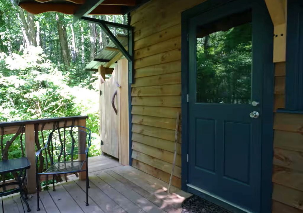 Photo of Patio Balcony in Barnardsville