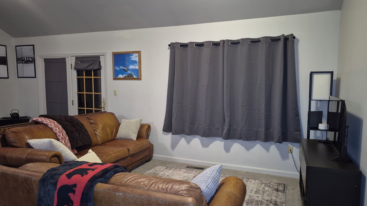 Photo of Livingroom in Mercersburg