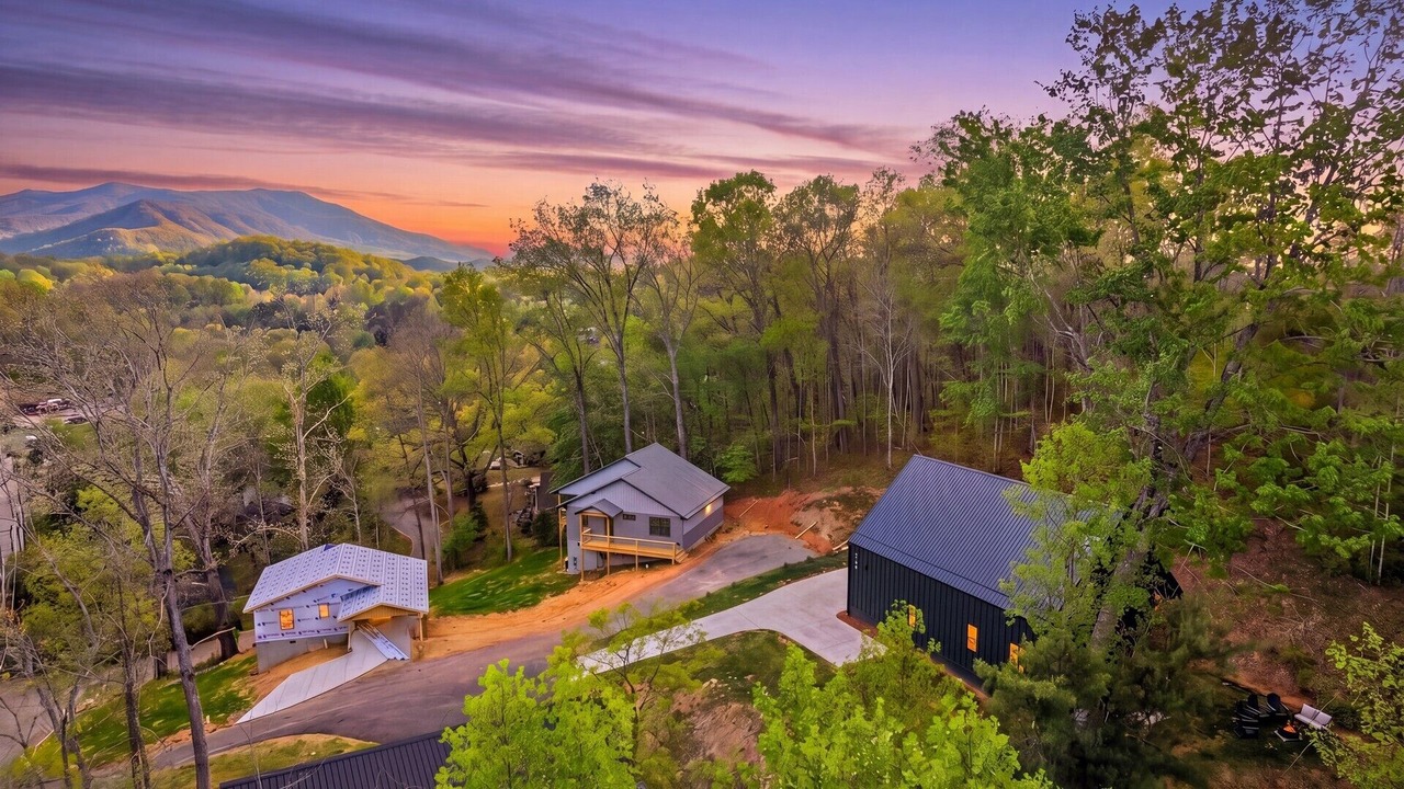 Photo of Outdoor in Waynesville