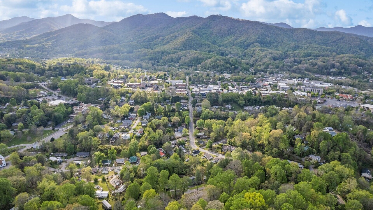 Photo of Outdoor in Waynesville