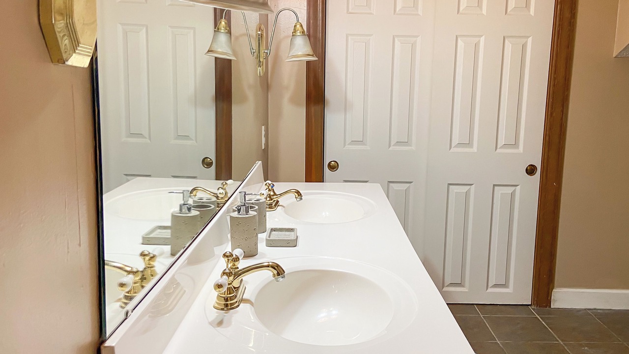 Photo of Bathroom in Fort Mitchell