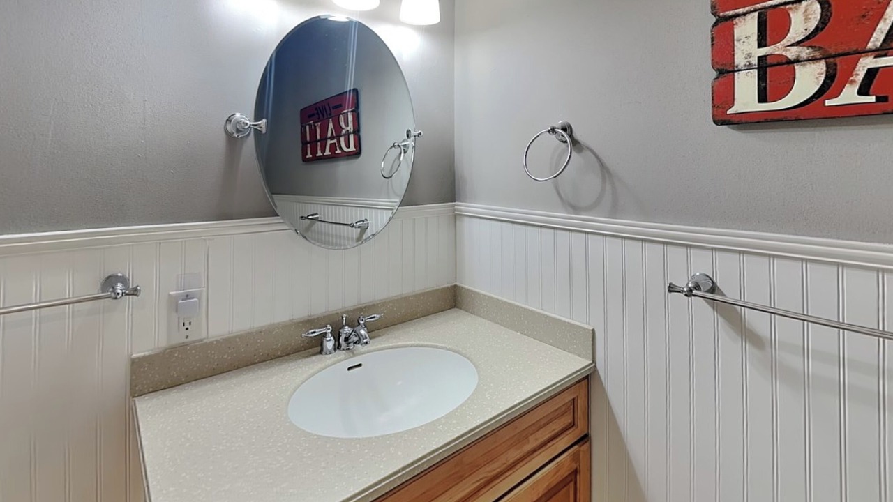 Photo of Bathroom in Thayerville