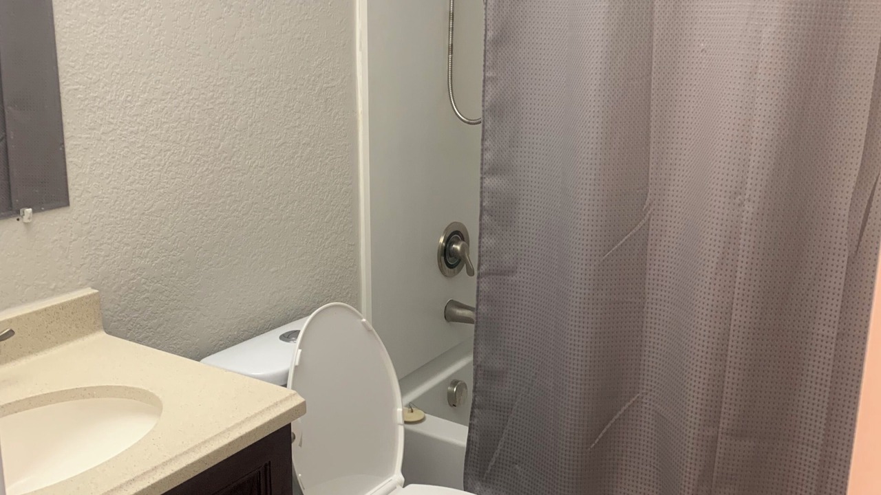 Photo of Bathroom in Villa Heights