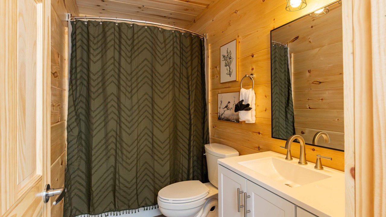Photo of Bathroom in Stanton