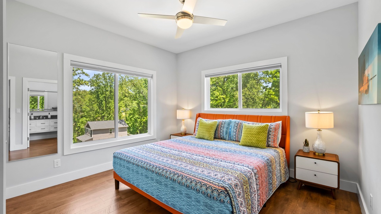 Photo of Bedroom in Woodfin