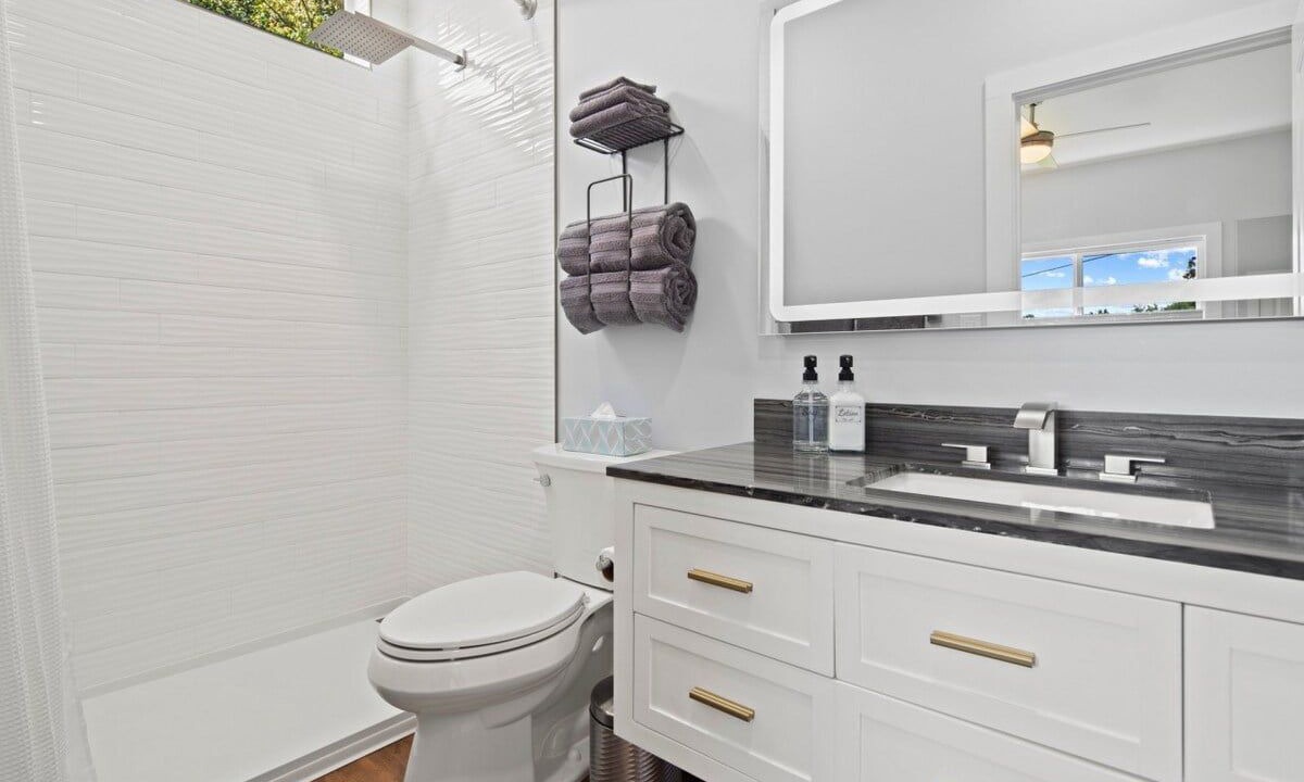 Photo of Bathroom in Woodfin