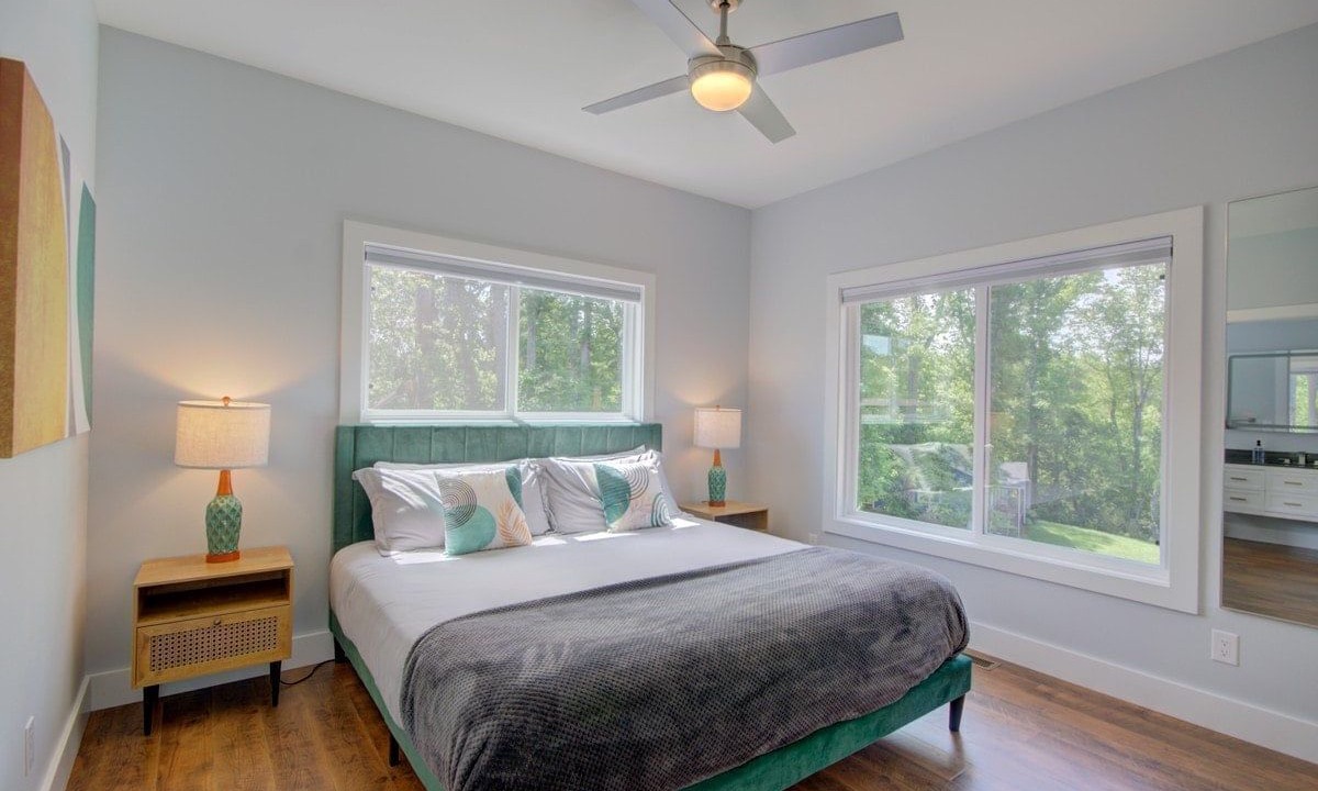Photo of Bedroom in Woodfin