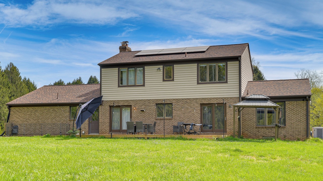 Photo of Outdoor in Woodbine