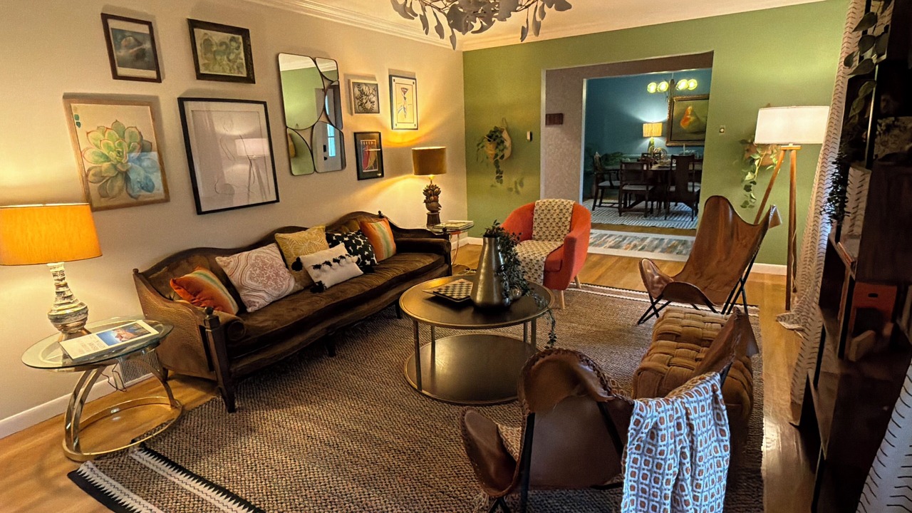 Photo of Livingroom in Lexington