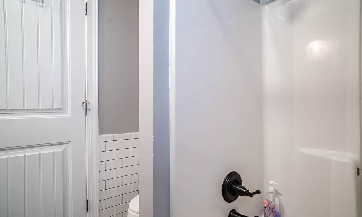 Photo of Bathroom in Stanton