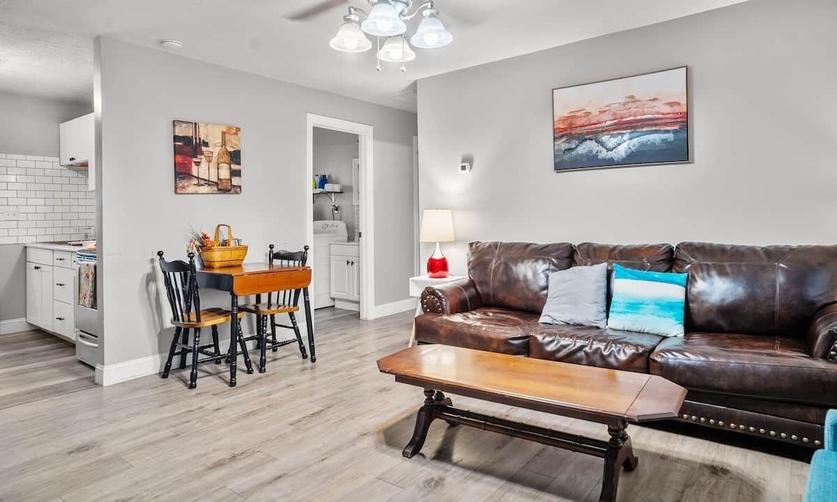 Photo of Livingroom in Stanton