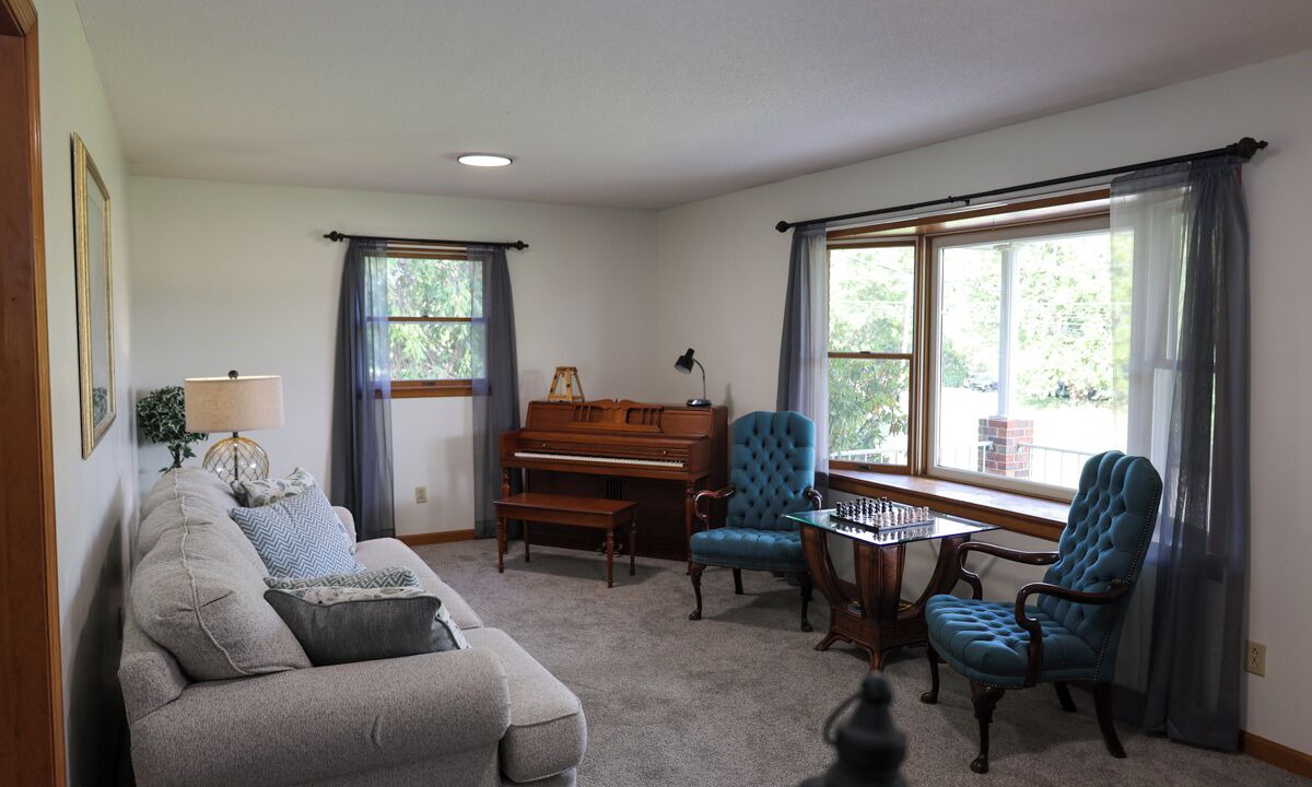 Photo of Livingroom in Jonesborough